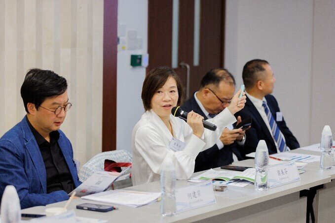 香港特區立法會議員梁美芬教授於主題發言環節分享見解。